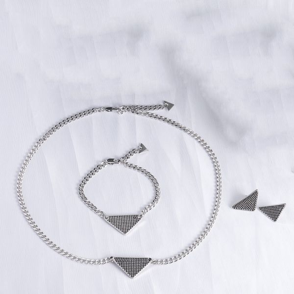 silver bracelet, earrings & necklace designer necklaces earrings fashion set jewelry wedding gift, Black
silver bracelet, earrings & necklace designer necklaces earrings fashion set jewelry wedding gift, Black