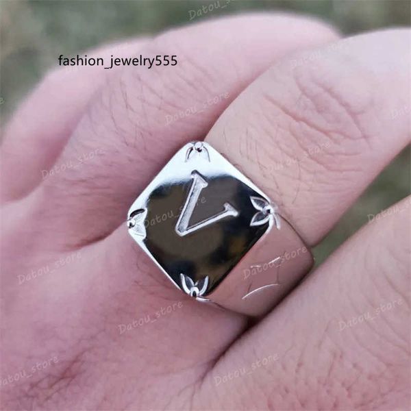 band rings men retro 925 sterling silver ring designer couple rings fashion womens square ring casual hip hop love rings ornaments luxury je
band rings men retro 925 sterling silver ring designer couple rings fashion womens square ring casual hip hop love rings ornaments luxury je