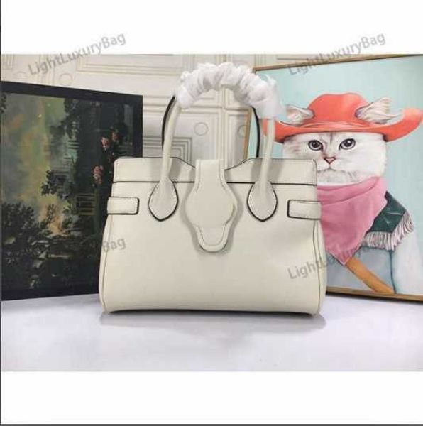 5a designer shoulder bag crossbody fashion mini tote cross body bags womens handbag real leather luxury handbags tote 221104
5a designer shoulder bag crossbody fashion mini tote cross body bags womens handbag real leather luxury handbags tote 221104