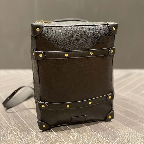 designer men and women's casual style large capacity letter printing strap solid bag computer satchels 4 colors, Black;red
designer men and women's casual style large capacity letter printing strap solid bag computer satchels 4 colors, Black;red