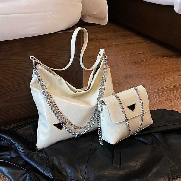55% off one shoulder large capacity commuter new simple and versatile tote silver chain
55% off one shoulder large capacity commuter new simple and versatile tote silver chain