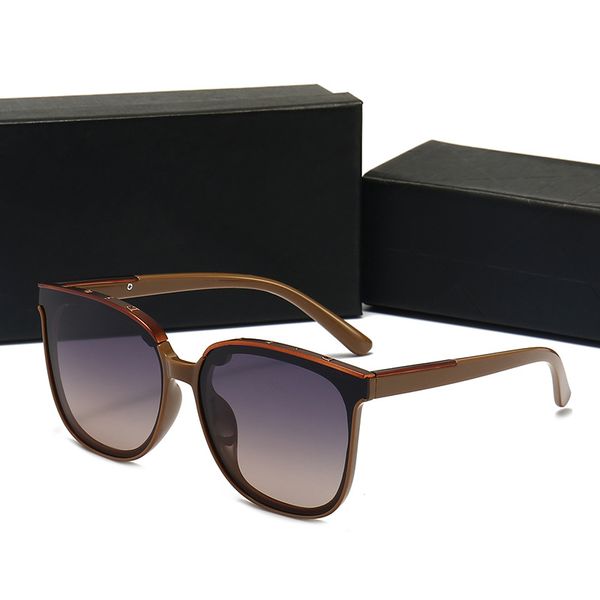design brand round sunglasses of women uv400 eyewear metal gold frame glasses men mirror glass lens sunglass with box, White;black
design brand round sunglasses of women uv400 eyewear metal gold frame glasses men mirror glass lens sunglass with box, White;black