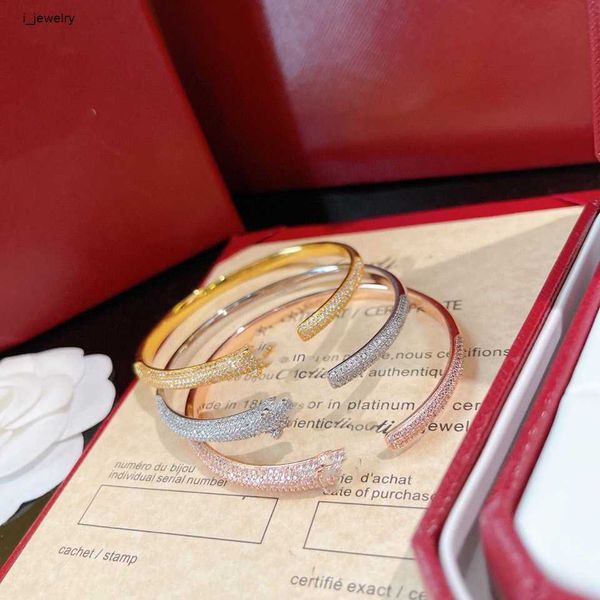 brand cuff jewelry designer bracelet for women diamond embedded animal shape design openings bracelets including box holiday gifts, White
brand cuff jewelry designer bracelet for women diamond embedded animal shape design openings bracelets including box holiday gifts, White