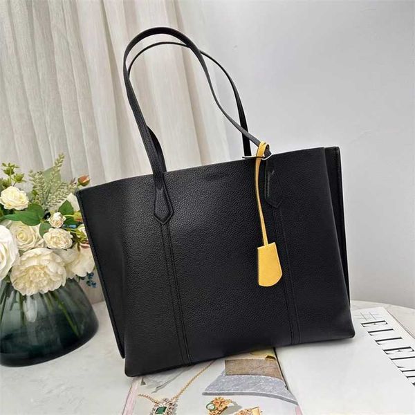 55% off designer bag 2024 early launch new tb shopping mommy cowhide one shoulder handbag tote women's
55% off designer bag 2024 early launch new tb shopping mommy cowhide one shoulder handbag tote women's