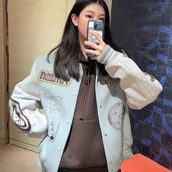 2023 new high version custom autumn and winter department bai jingting with the same baseball jacket american retro jacket lovers jacket, Black;brown
2023 new high version custom autumn and winter department bai jingting with the same baseball jacket american retro jacket lovers jacket, Black;brown