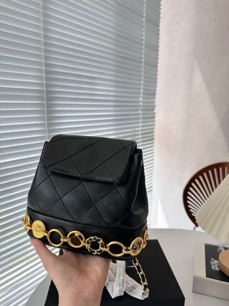 new gold coin bag double shoulder bag for traveling outgoing crossbody anti dirty business trip backpack
new gold coin bag double shoulder bag for traveling outgoing crossbody anti dirty business trip backpack