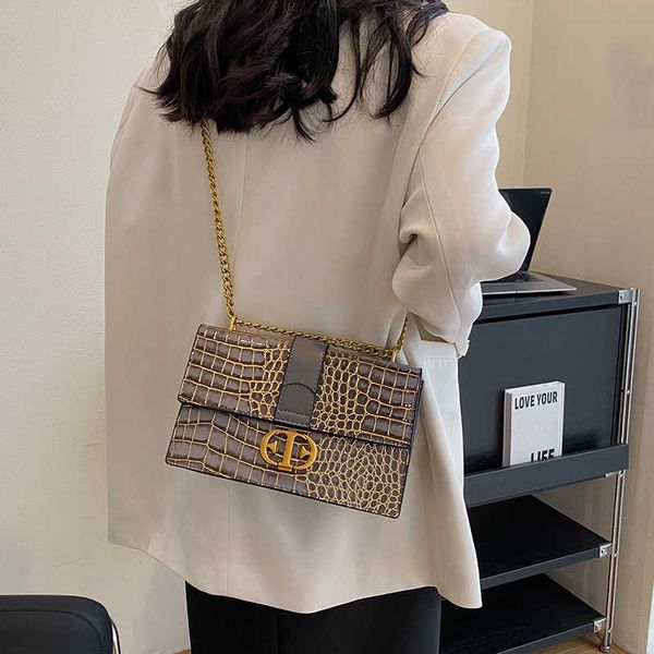 designer bag 2024 early launch french temperament small square new internet celebrity with versatile fashion chain women's single shoul
designer bag 2024 early launch french temperament small square new internet celebrity with versatile fashion chain women's single shoul