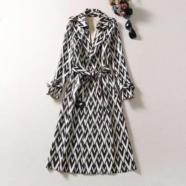 european and american women's clothing 2023 autumn new long sleeve suit collar geometric print fashion belt trench coat xxl, Tan;black
european and american women's clothing 2023 autumn new long sleeve suit collar geometric print fashion belt trench coat xxl, Tan;black