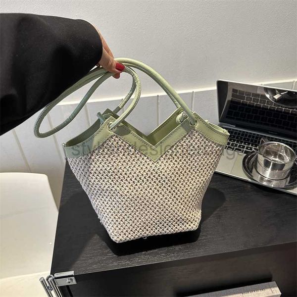 beach new 2023 simple and fashionable woven bag with large capacity personalized foreigner tote contrast bagstylishdesignerbags
beach new 2023 simple and fashionable woven bag with large capacity personalized foreigner tote contrast bagstylishdesignerbags