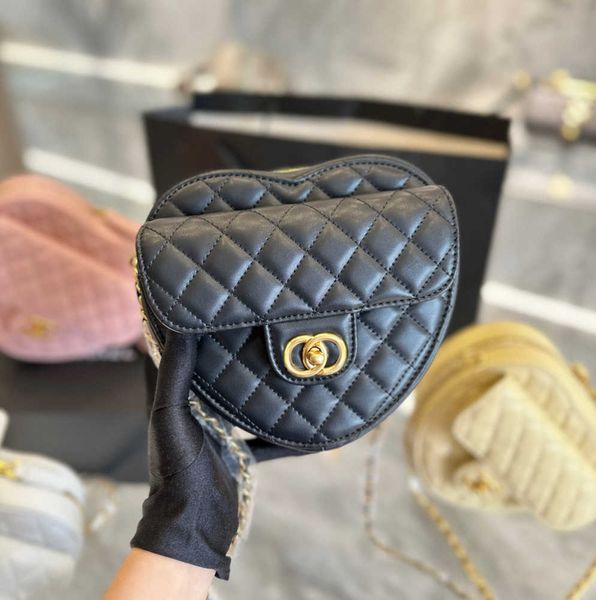 mini half moon heart clutch bags luxury tote cc handbag womens mens designer chain saddle fashion bag hobo crossbody cloud lambskin quilted
mini half moon heart clutch bags luxury tote cc handbag womens mens designer chain saddle fashion bag hobo crossbody cloud lambskin quilted