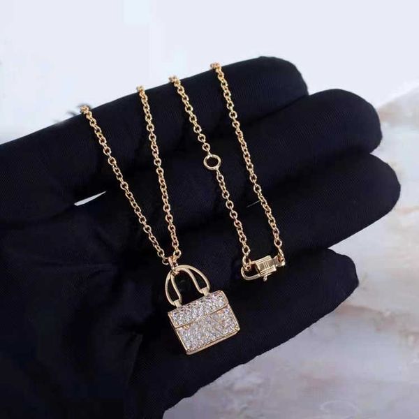 fashion designer h korean version new necklace aijia full diamond bag letter clavicle chain female jewelry valentine's day gift, Black
fashion designer h korean version new necklace aijia full diamond bag letter clavicle chain female jewelry valentine's day gift, Black