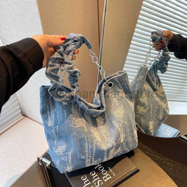 shoulder bags women's bag 2023 summer new ink blue tote bag women's advanced high capacity denim pleated one shoulder diagonal str
shoulder bags women's bag 2023 summer new ink blue tote bag women's advanced high capacity denim pleated one shoulder diagonal str