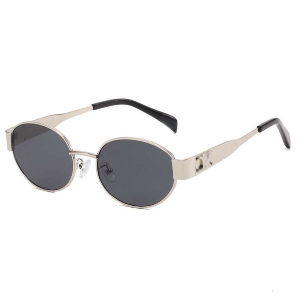 fashion sunglasses frames designer new home network red black frame oval arc plain face flat mirror
fashion sunglasses frames designer new home network red black frame oval arc plain face flat mirror