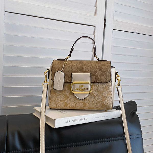 baobao women's 2023 new old flower postman bag printed one shoulder crossbody morgan flap handbag advanced fashion
baobao women's 2023 new old flower postman bag printed one shoulder crossbody morgan flap handbag advanced fashion