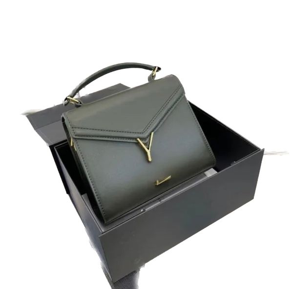 designer bag shoulder handbag brand women's purse leather handheld tote fashion clamshell multi-functional crossbody bag
designer bag shoulder handbag brand women's purse leather handheld tote fashion clamshell multi-functional crossbody bag