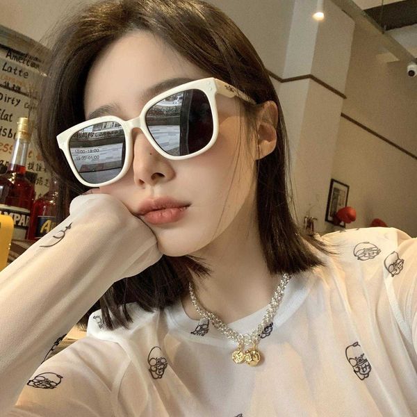 sunglasses with insertions large face slimming sunglasses for women in summer 2022 new uv resistant high-end sensation niche, White;black
sunglasses with insertions large face slimming sunglasses for women in summer 2022 new uv resistant high-end sensation niche, White;black