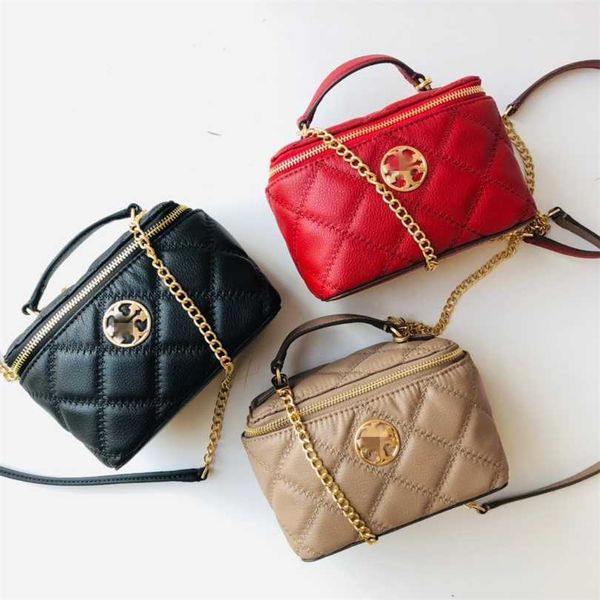 50% off designer bag 2024 early launch new single shoulder handheld chain crossbody lingge classic small makeup women's
50% off designer bag 2024 early launch new single shoulder handheld chain crossbody lingge classic small makeup women's