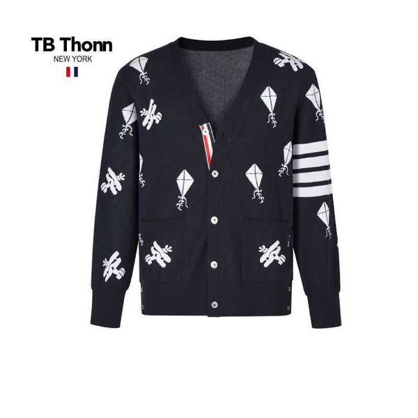 trendy tb thonn lazy style knitwear cardigan high end men's 2023 spring and autumn couple casual coat, Black;brown
trendy tb thonn lazy style knitwear cardigan high end men's 2023 spring and autumn couple casual coat, Black;brown