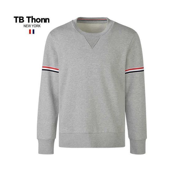 trendy tb thonn air layer american silhouette pullover sweater for men and women loose comfortable autumn/winter hatless coat, Black;brown
trendy tb thonn air layer american silhouette pullover sweater for men and women loose comfortable autumn/winter hatless coat, Black;brown