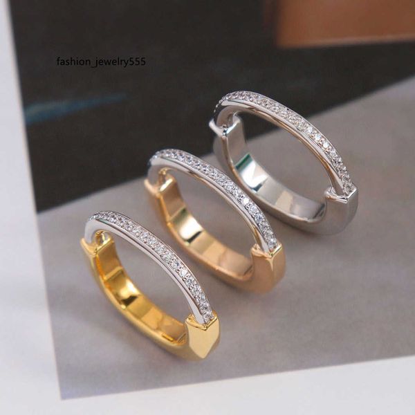 band rings vintage brand half diamond women's rings luxury jewelry for women designer pure 925 sterling silver lady party lock rings gi
band rings vintage brand half diamond women's rings luxury jewelry for women designer pure 925 sterling silver lady party lock rings gi