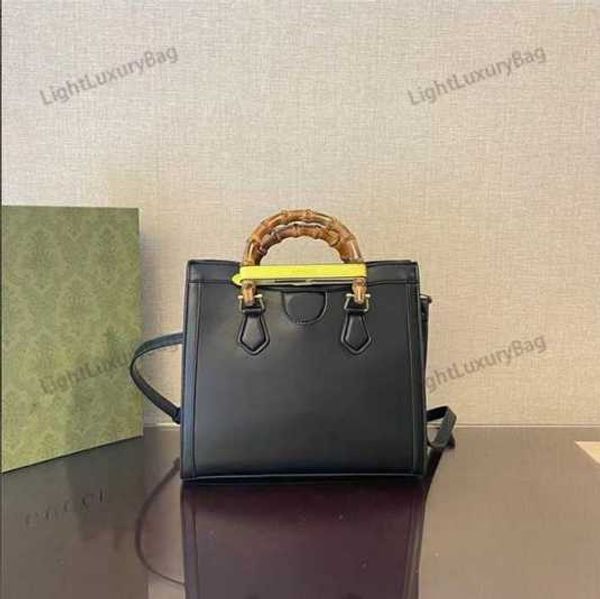 designer shoulder fashion cross tote womens handbag real leather luxury handbags totes crossbody 221104
designer shoulder fashion cross tote womens handbag real leather luxury handbags totes crossbody 221104