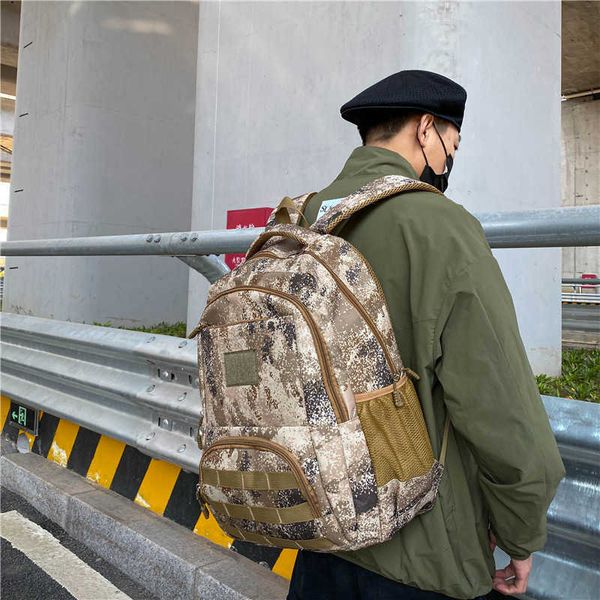 outdoor backpack for boys' junior high school students portable large capacity camo tactical backpack 230615
outdoor backpack for boys' junior high school students portable large capacity camo tactical backpack 230615