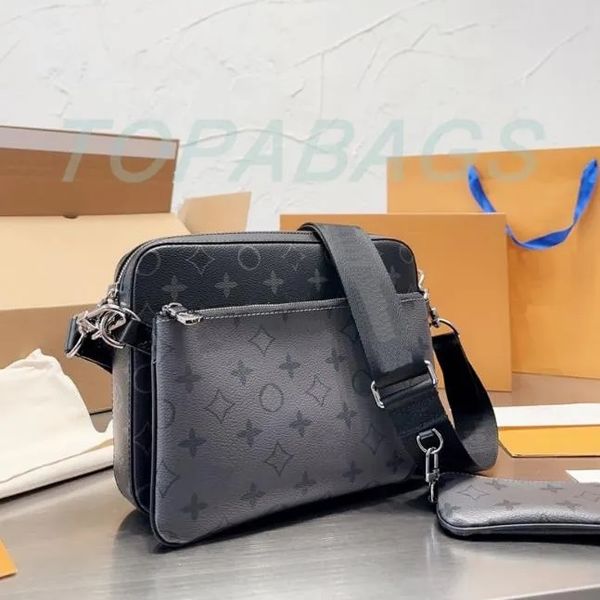 2023 handbags women men leather trio messenger bags luxury shoulder bag make up bag designer handbag tote man's bag
2023 handbags women men leather trio messenger bags luxury shoulder bag make up bag designer handbag tote man's bag