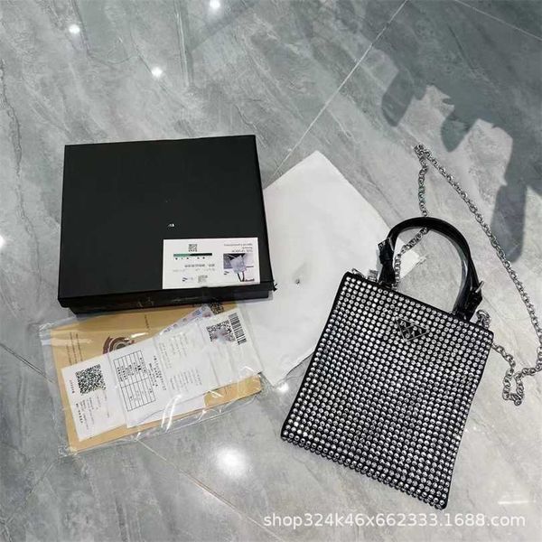 50% off designer bag 2024 early launch classic all water fashion trend handheld one shoulder crossbody chain
50% off designer bag 2024 early launch classic all water fashion trend handheld one shoulder crossbody chain