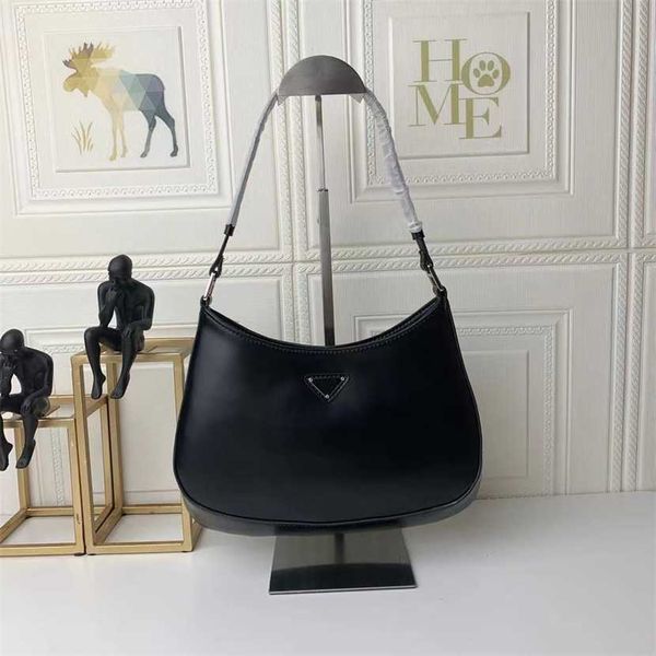 55% off designer bag 2024 early launch new underarm mid ancient half moon handbag genuine leather triangle label women's
55% off designer bag 2024 early launch new underarm mid ancient half moon handbag genuine leather triangle label women's