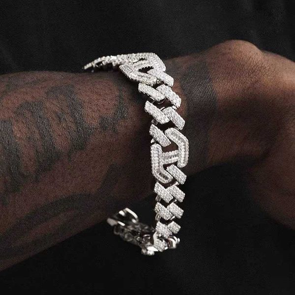 fashion design 925 solid silver 15mm wide with gra moissanite diamond bracelet cuban link chain for mens hiphop jewelry
fashion design 925 solid silver 15mm wide with gra moissanite diamond bracelet cuban link chain for mens hiphop jewelry