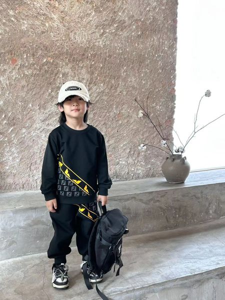 kid boy black clothing sets 100-150cm fashion designer boutique clothes baby girl pink autumn clothe cotton materials wholesale 2023, White
kid boy black clothing sets 100-150cm fashion designer boutique clothes baby girl pink autumn clothe cotton materials wholesale 2023, White