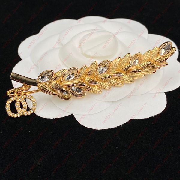 designer jewelry embed crystal zircon alphabet gold color wheat hair clips & barrettes, stylish personality side clips, valentine's day, Golden;silver
designer jewelry embed crystal zircon alphabet gold color wheat hair clips & barrettes, stylish personality side clips, valentine's day, Golden;silver