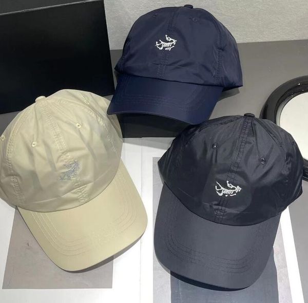 2023 new outdoor sports fashion for both men and women classic baseball net cap snapback hat retro female male baseball cap letter caps sw21, Black;white
2023 new outdoor sports fashion for both men and women classic baseball net cap snapback hat retro female male baseball cap letter caps sw21, Black;white