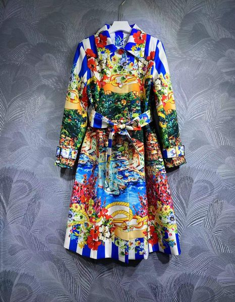 high-quality palace style autumn printed long trench coat with belt, Tan;black
high-quality palace style autumn printed long trench coat with belt, Tan;black