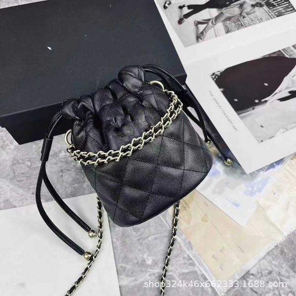 designer bag 2024 early launch women's trend new drawstring mini small waste can be used for one shoulder crossbody
designer bag 2024 early launch women's trend new drawstring mini small waste can be used for one shoulder crossbody