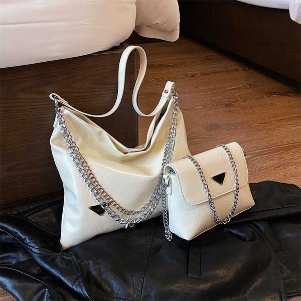 56% off one shoulder large capacity commuter new simple and versatile tote silver chain
56% off one shoulder large capacity commuter new simple and versatile tote silver chain