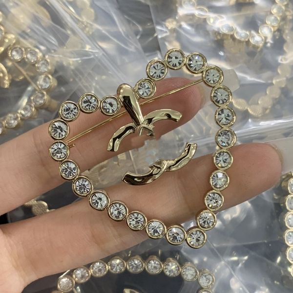 fashion charm designer brooches pins brooches channel womens couples accessories pin ccity dress pins lady specifications luxury vintage jew, Gray
fashion charm designer brooches pins brooches channel womens couples accessories pin ccity dress pins lady specifications luxury vintage jew, Gray