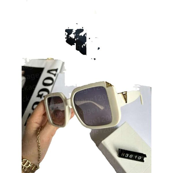 designer sunglasses classic eyeglasses goggle outdoor beach driving fashion sun glasses for man woman 5 color optional high quality, White;black
designer sunglasses classic eyeglasses goggle outdoor beach driving fashion sun glasses for man woman 5 color optional high quality, White;black