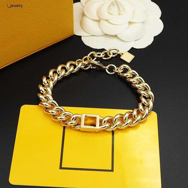 fashion chain jewelry gold-plating bracelet for women and men hollow out logo pendant decoration bracelet including box couple gift, Black
fashion chain jewelry gold-plating bracelet for women and men hollow out logo pendant decoration bracelet including box couple gift, Black