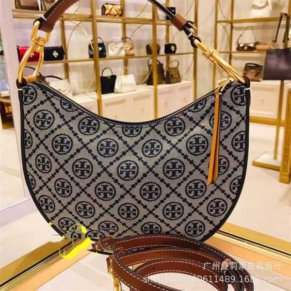 55% off designer bag 2024 early launch tb classic old flower crescent single shoulder underarm crossbody women's light luxury casual
55% off designer bag 2024 early launch tb classic old flower crescent single shoulder underarm crossbody women's light luxury casual