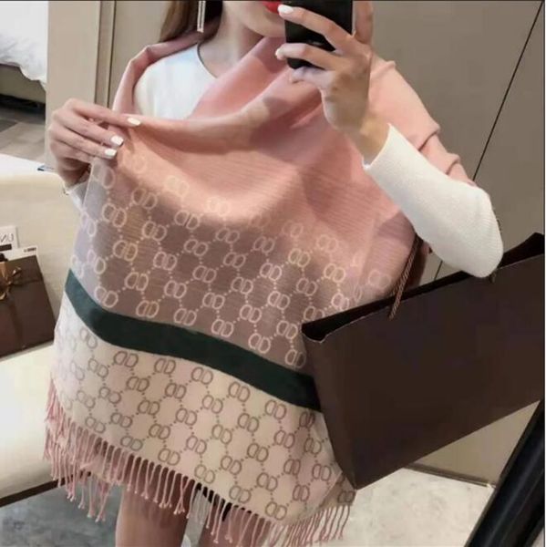 scarf 2023 Echarpe designers Scarf Fashion Designer Autumn Winter 100% Cashmere Scarf Women's Long Shawl Soft and Comfortable Gift Doubl
scarf 2023 Echarpe designers Scarf Fashion Designer Autumn Winter 100% Cashmere Scarf Women's Long Shawl Soft and Comfortable Gift Doubl