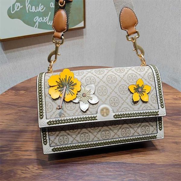 58% off designer bag 2024 early launch women's new product chain one shoulder oblique straddle versatile fashion old flower square orga
58% off designer bag 2024 early launch women's new product chain one shoulder oblique straddle versatile fashion old flower square orga