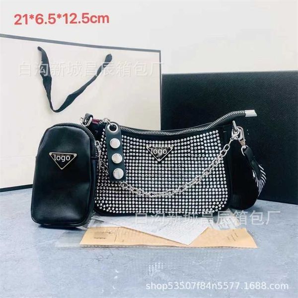 58% off designer bag 2024 early launch summer new fashion diamond women's single cross shoulder carrying handle mother premium feel ver
58% off designer bag 2024 early launch summer new fashion diamond women's single cross shoulder carrying handle mother premium feel ver