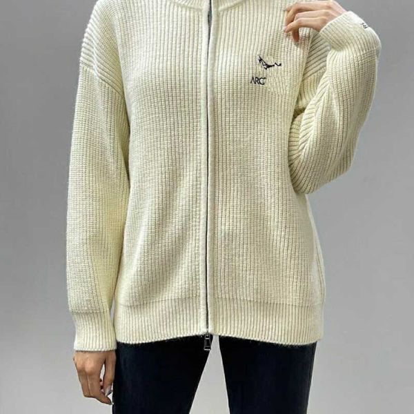 arc wool sweaters womens knitted sweatshirt embroidery jacket designer long sleeved t shirt winter warm cardigan coat men women loose sweate, White;black
arc wool sweaters womens knitted sweatshirt embroidery jacket designer long sleeved t shirt winter warm cardigan coat men women loose sweate, White;black