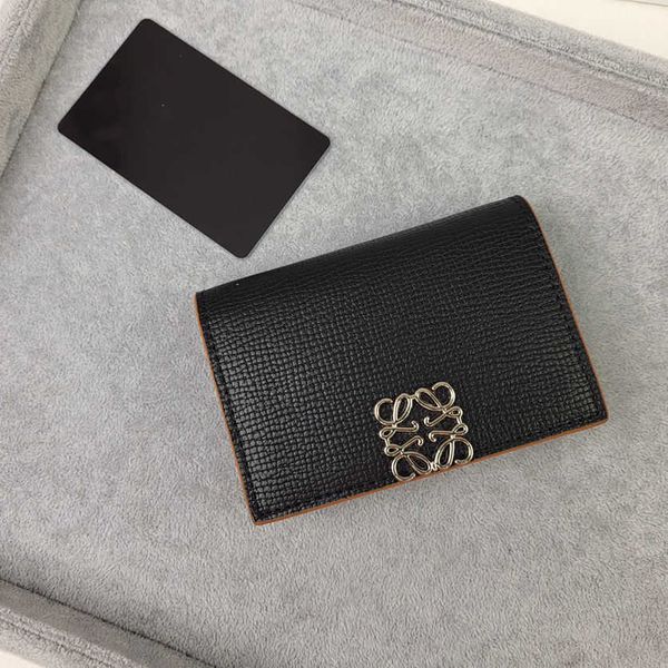 huaxiu 2023 new men's and women's universal card bag cowhide fashion high end steel buckle hardware zero wallet small convenient
huaxiu 2023 new men's and women's universal card bag cowhide fashion high end steel buckle hardware zero wallet small convenient