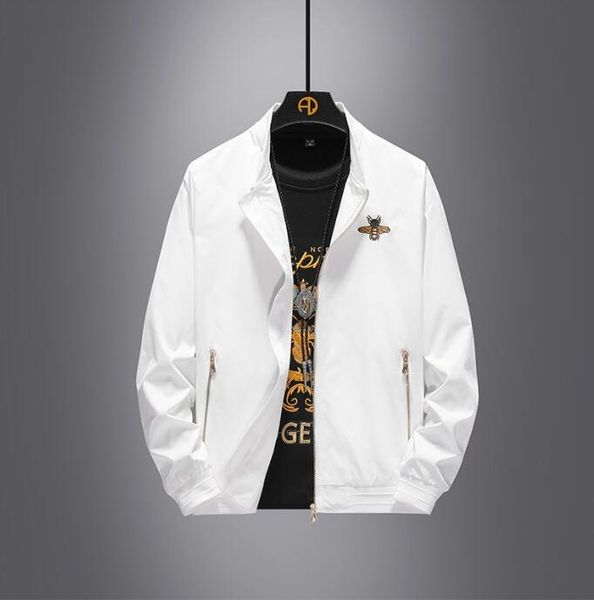 2023 new designer mens jacket spring autumn coat fashion hooded jackets sports windbreaker casual zipper coats man outerwear clothing, Black;brown
2023 new designer mens jacket spring autumn coat fashion hooded jackets sports windbreaker casual zipper coats man outerwear clothing, Black;brown