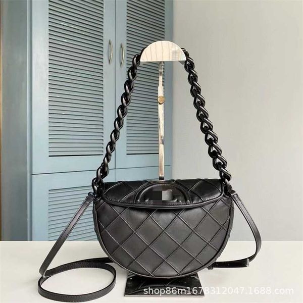 56% off designer bag 2024 early launch tb women's fleming new one shoulder oblique cross half moon diamond underarm
56% off designer bag 2024 early launch tb women's fleming new one shoulder oblique cross half moon diamond underarm