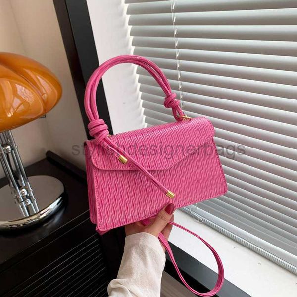 cross body simple and trendy westernized small bag for women 2023 summer new checked style one shoulder crossbody small square bag for women
cross body simple and trendy westernized small bag for women 2023 summer new checked style one shoulder crossbody small square bag for women