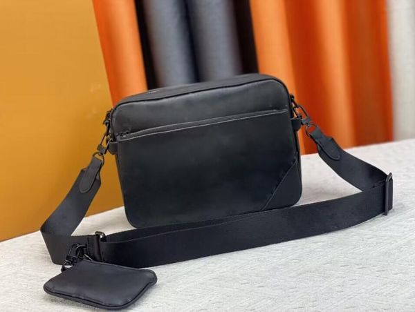 classic style 2pcs set small square bag men's messenger bag luxurys embossed design bags women shoulder bag messenger bags fashion purs
classic style 2pcs set small square bag men's messenger bag luxurys embossed design bags women shoulder bag messenger bags fashion purs