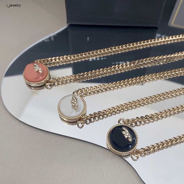 luxury fashion diamond letters pendants necklaces for women multicolor pendant jewelry accessories including box preferred gift, Silver
luxury fashion diamond letters pendants necklaces for women multicolor pendant jewelry accessories including box preferred gift, Silver